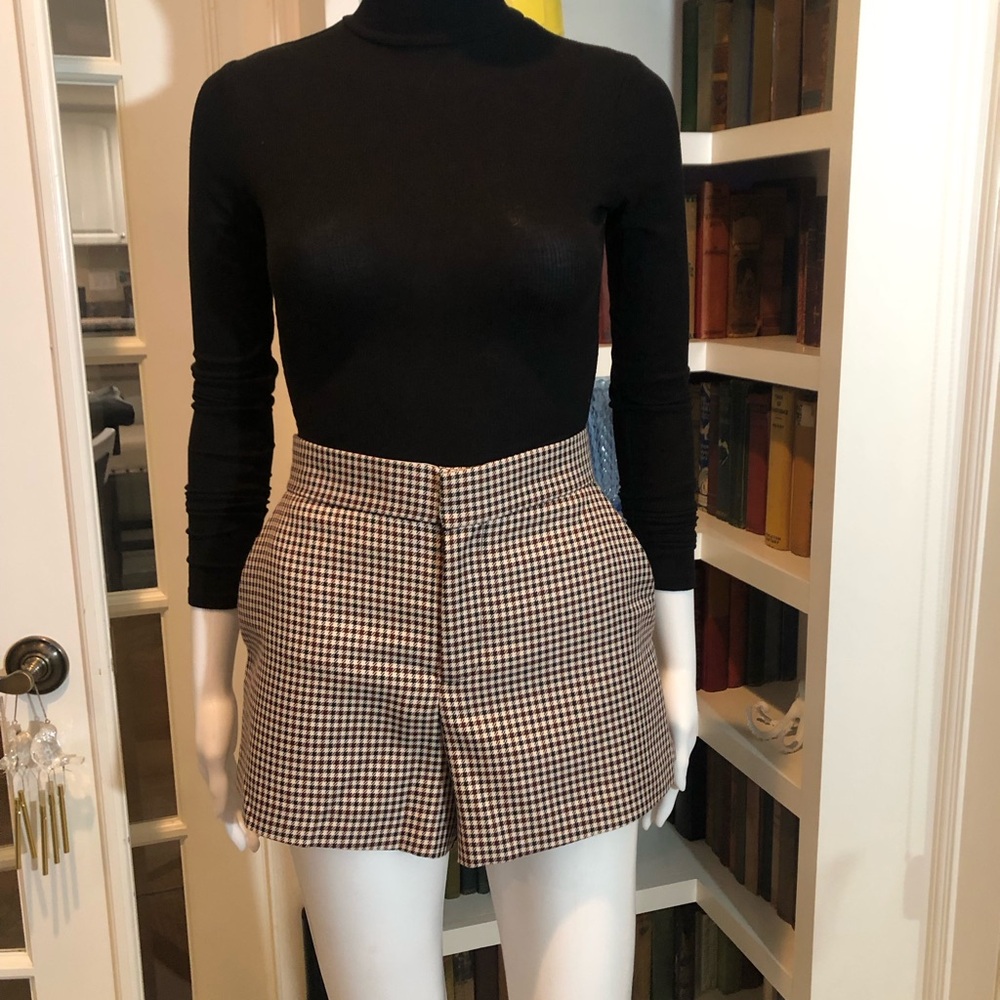 🤎 ZARA Black and Brown High Waist Women's Shorts